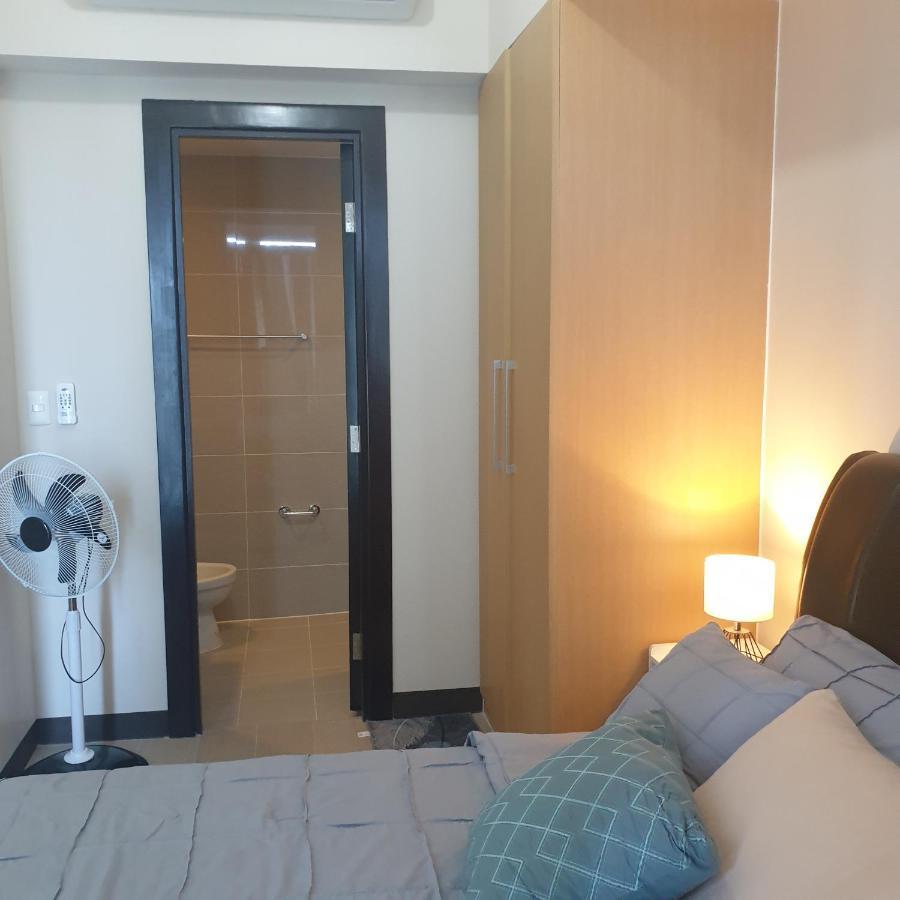 Uptown Parksuites Tower 1 Bgc Taguig Bagian luar foto