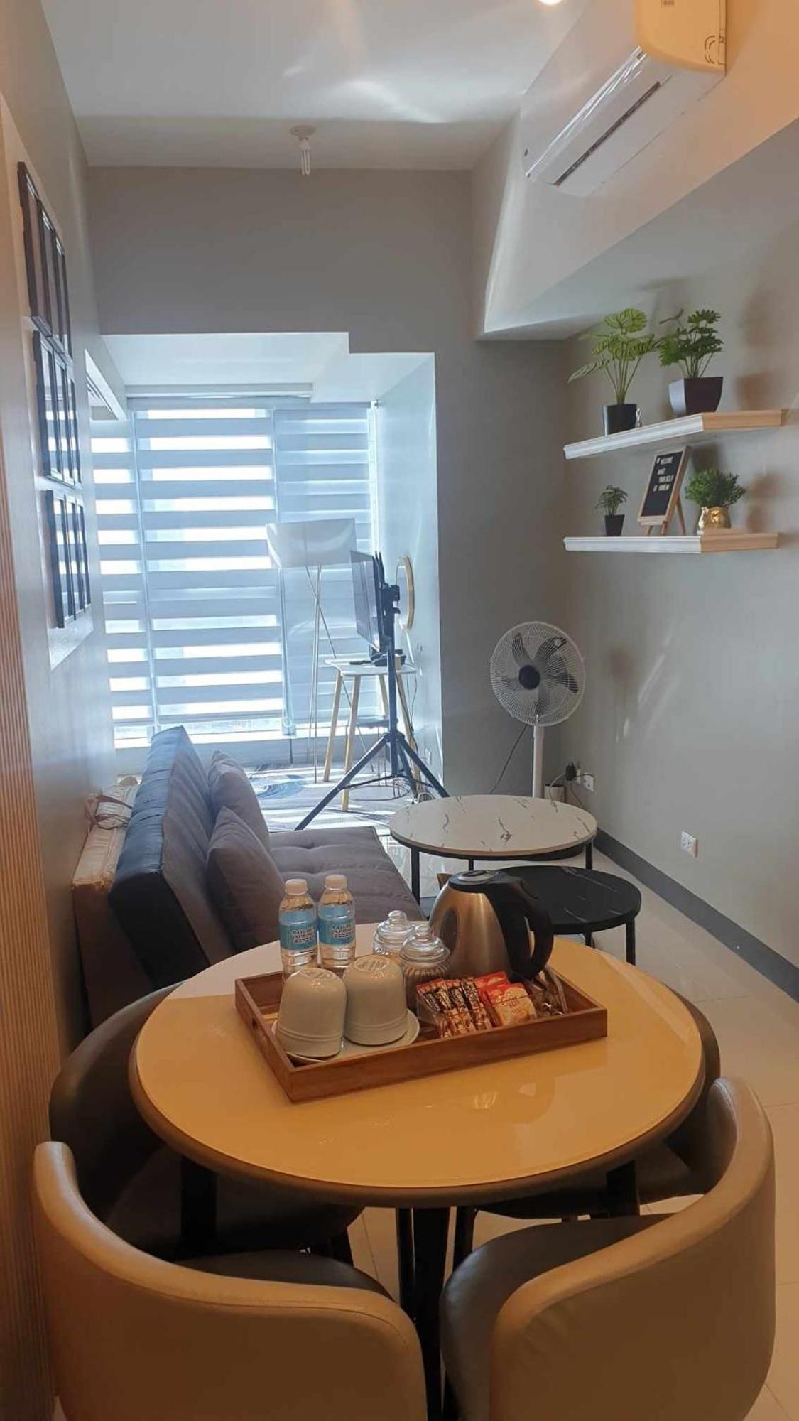 Uptown Parksuites Tower 1 Bgc Taguig Bagian luar foto